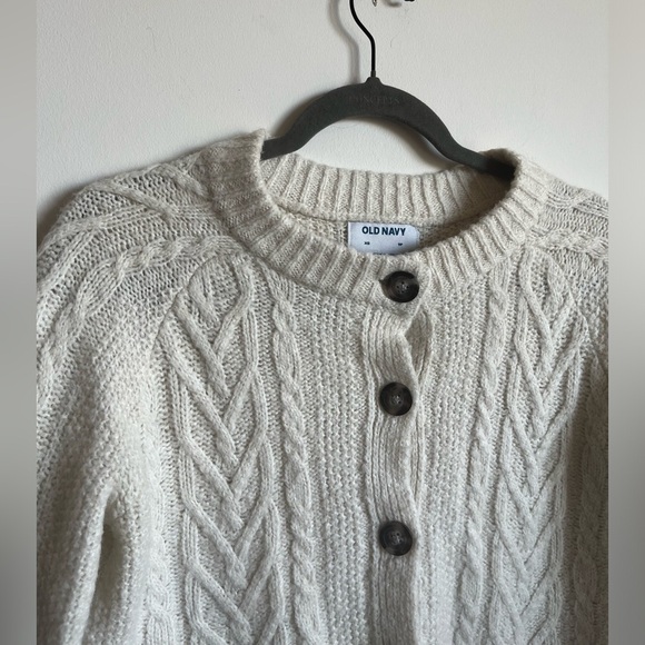Old Navy Cream Cable Knit Cardigan - Picture 5 of 8